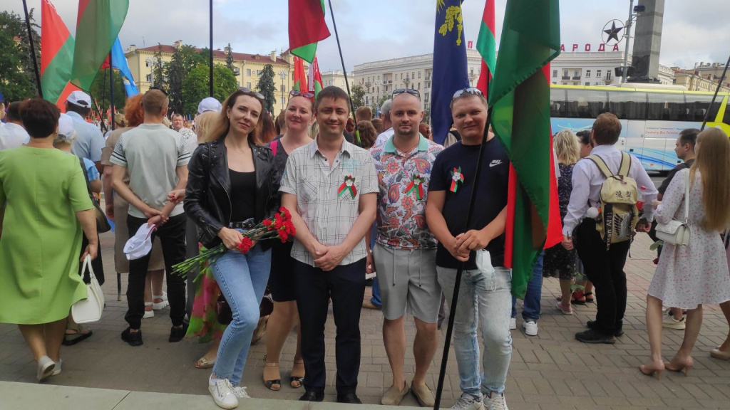 98DF881A-CB6B-442D-9DBE-4F1F09944A50.jpeg 98DF881A-CB6B-442D-9DBE-4F1F09944A50.jpeg