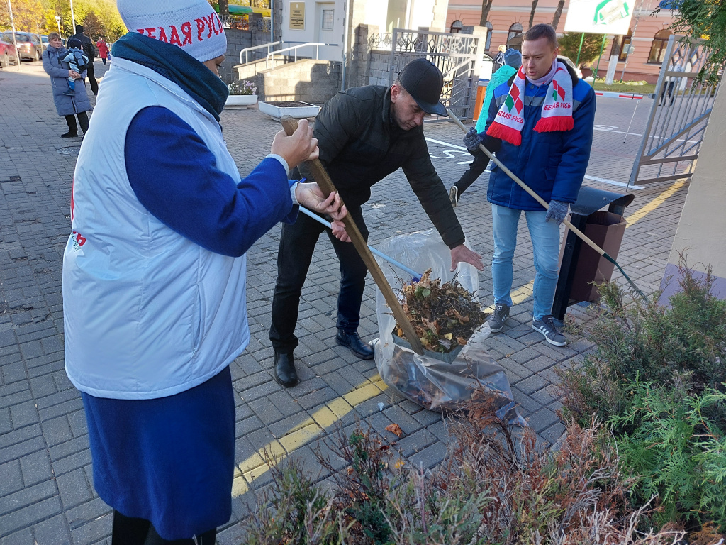 Субботник_17.10.2023 (3).jpg Субботник_17.10.2023 (3).jpg