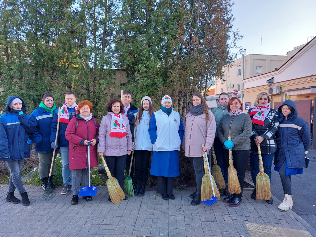 Субботник_17.10.2023 (1).jpg Субботник_17.10.2023 (1).jpg