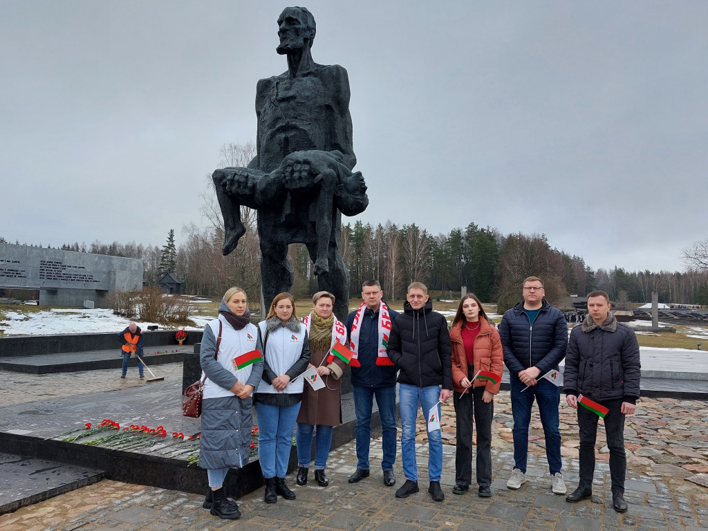 Хатынь (2).jpg