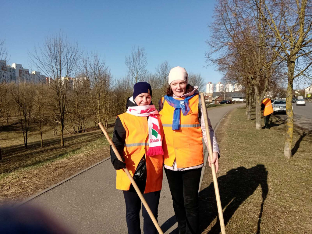 Субботник 22.04 (6).jpg Субботник 22.04 (6).jpg